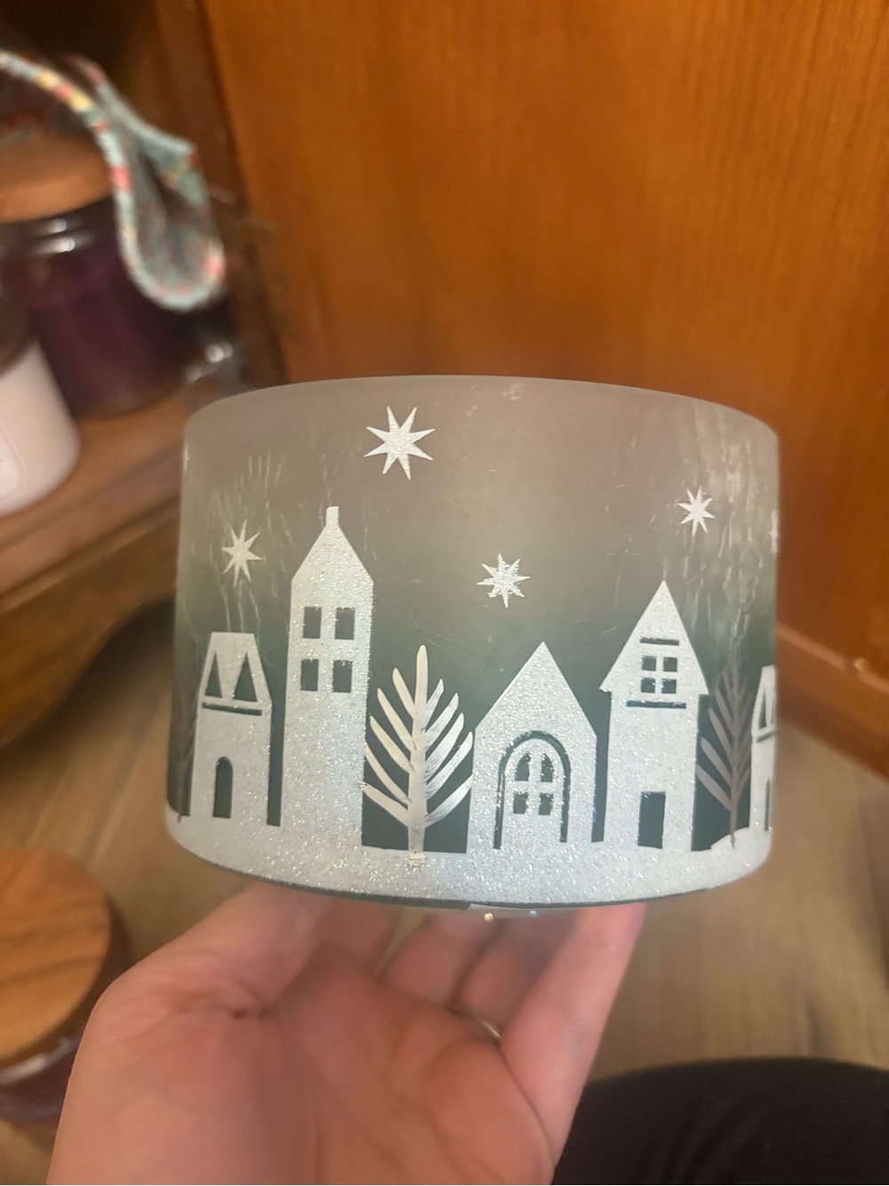 Yankee Candle Frosted White Village Glass Candle Shade